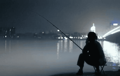 秋分晚上钓鱼钓深还是钓浅-秋分晚上为什么不好钓鱼