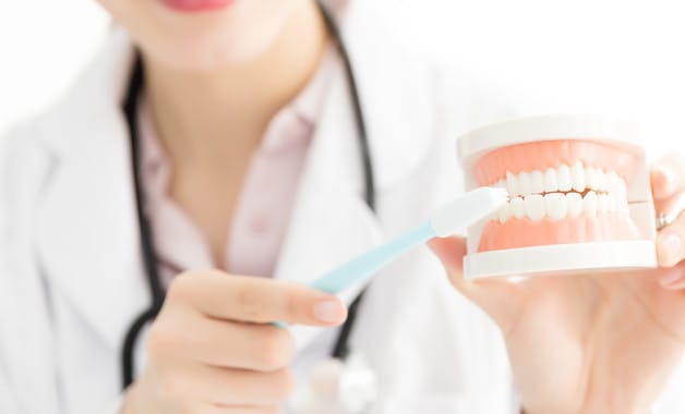 什么方法能帮助你的牙齿美白