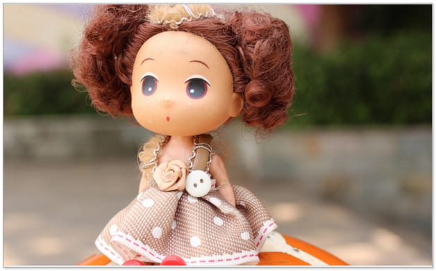 如何评价罗萨里奥费雷的作品最小的洋娃娃