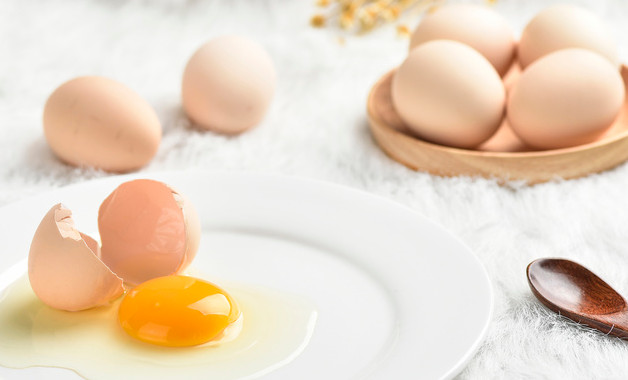 鸡蛋横放会形成贴皮蛋的原因